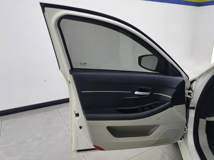 BAIC Senova D50 — миниатюра 7