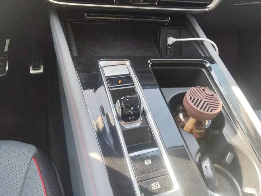 Volkswagen Teramont — миниатюра 16