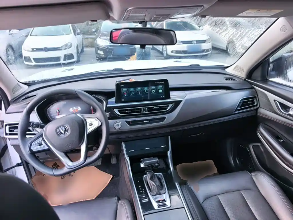 Changan CS75 — миниатюра 10