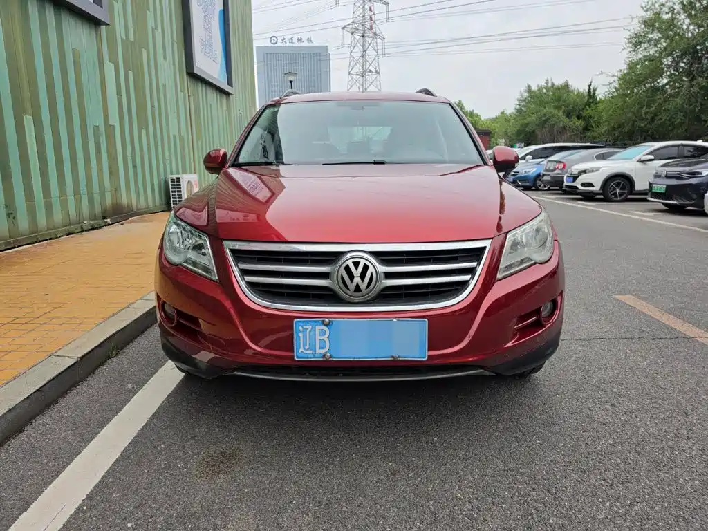 Volkswagen Tiguan — миниатюра 2
