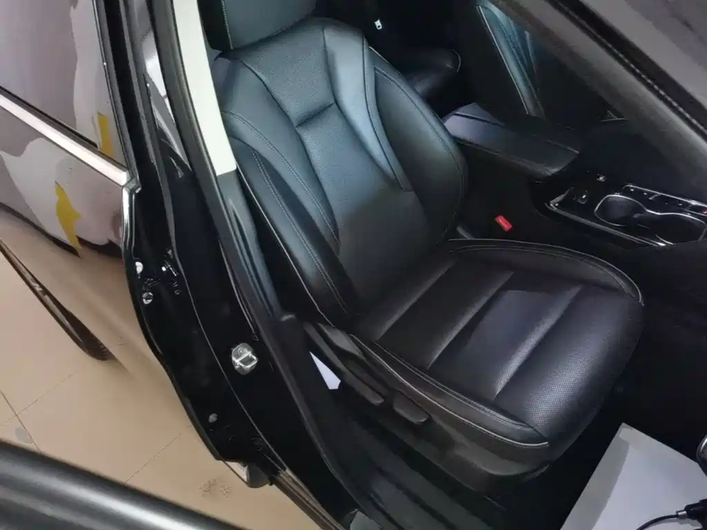 Buick Envision Plus — миниатюра 25