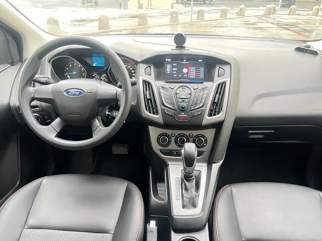 Ford Focus — миниатюра 21