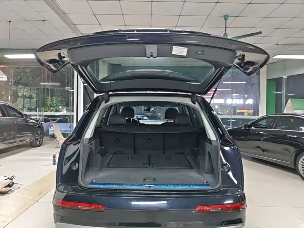 Audi Q7 — миниатюра 19