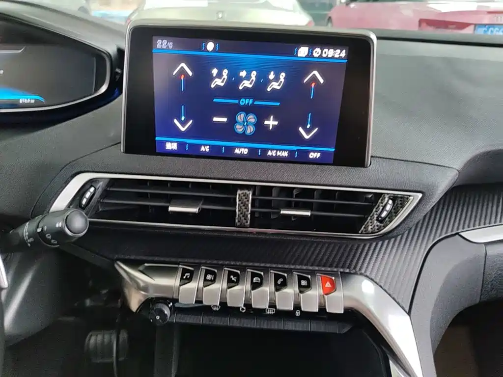 Peugeot 5008 — миниатюра 13