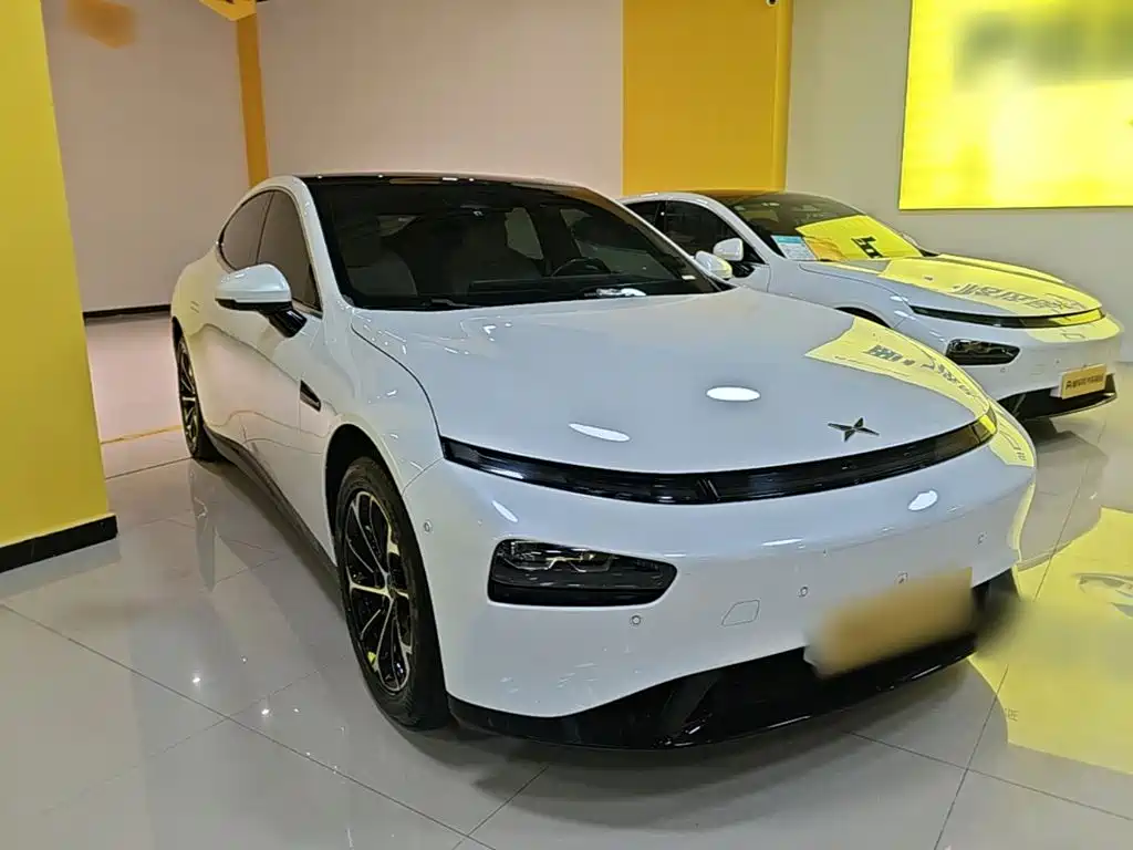 XPeng P7 — миниатюра 4