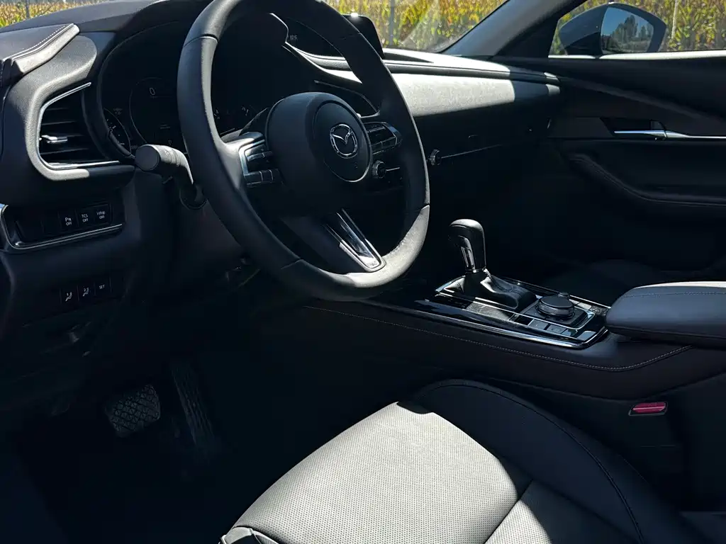 Mazda CX-30 — миниатюра 2