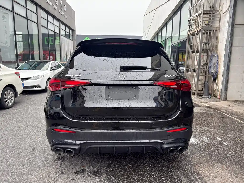 Mercedes-Benz GLC AMG — миниатюра 11