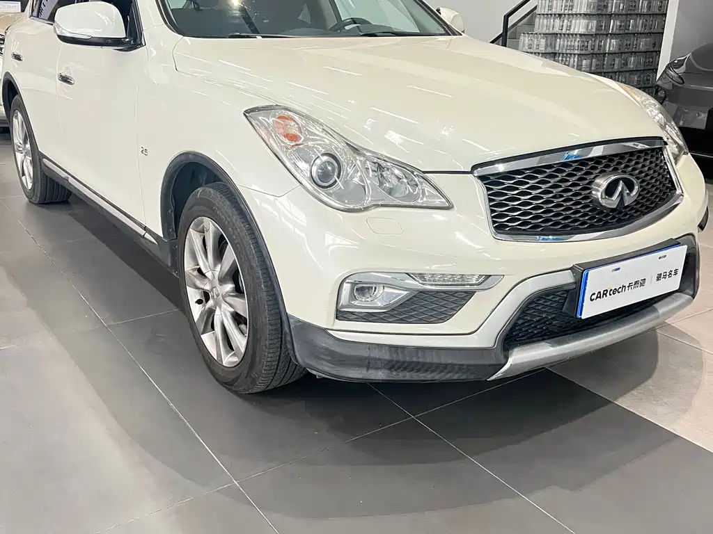 INFINITI QX50