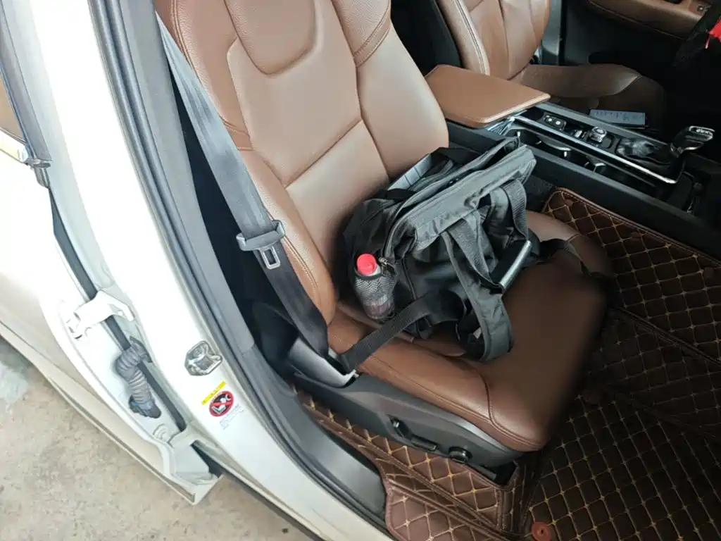 Volvo XC60 — миниатюра 25