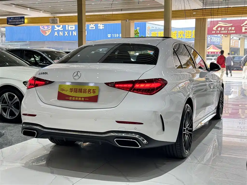 MERCEDES-BENZ C CLASS