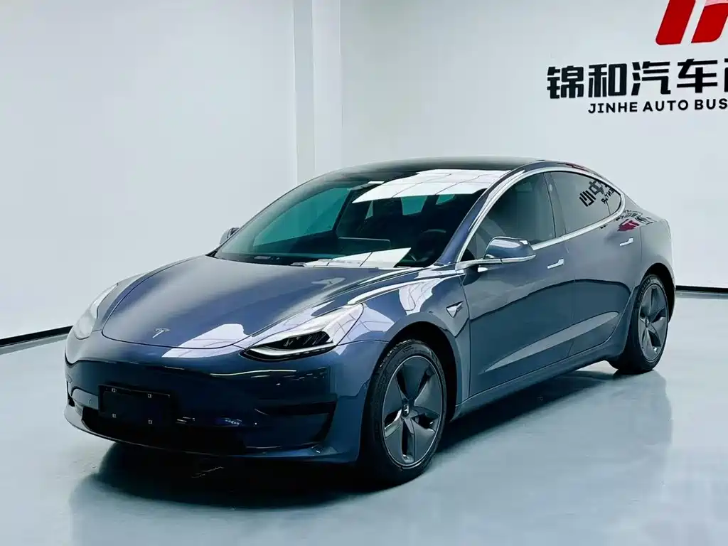 Tesla Model 3 2020