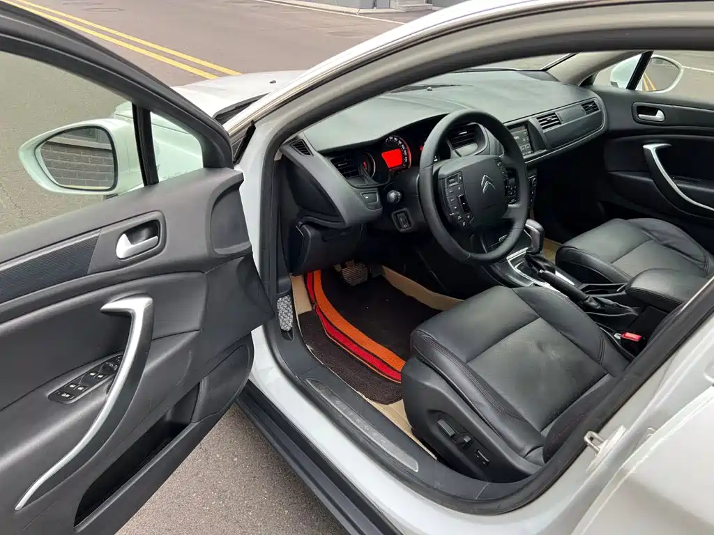 Citroen C5 — миниатюра 6