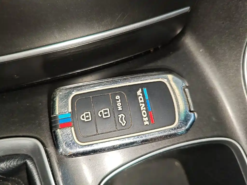 Honda Accord — миниатюра 9