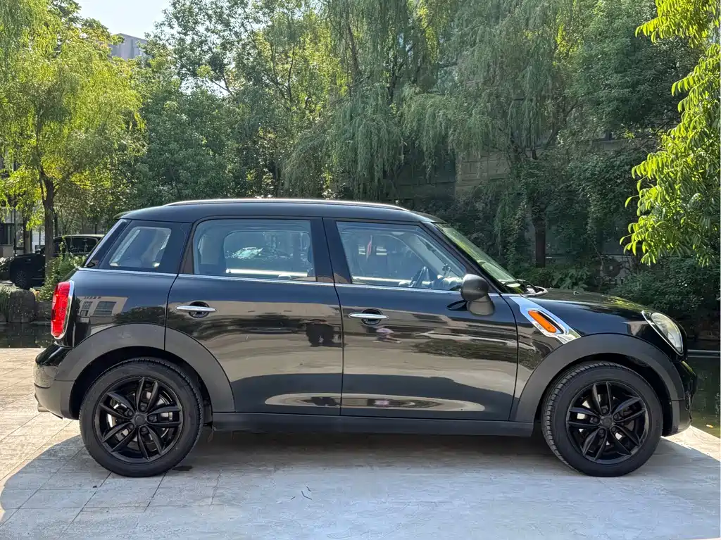 MINI Mini Countryman — миниатюра 8