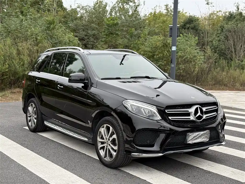 Mercedes-Benz GLE 2017 GLE 320 4MATIC Luxury