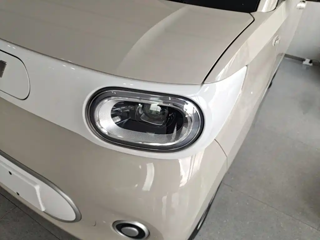 Wuling MINIEV — миниатюра 24