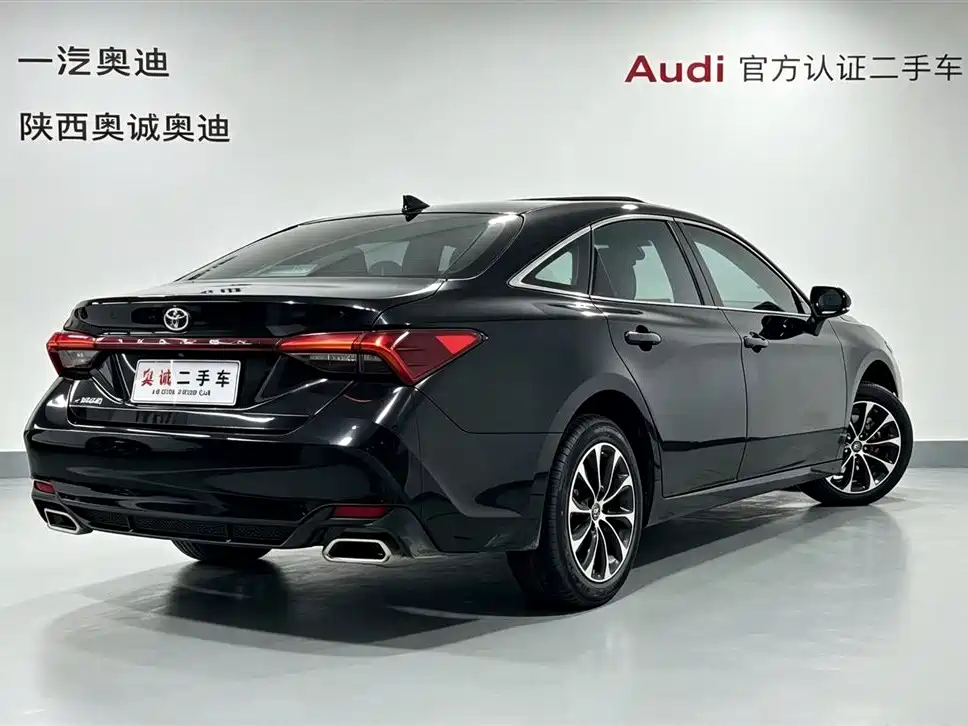Toyota Avalon — миниатюра 4