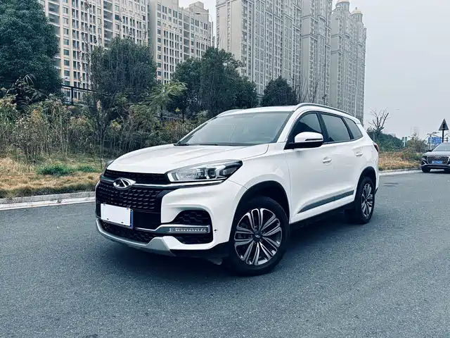 CHERY TIGGO 8