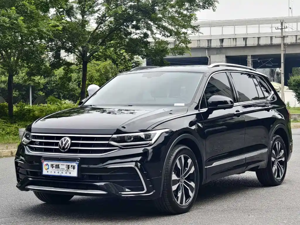 Купить Volkswagen Tiguan L