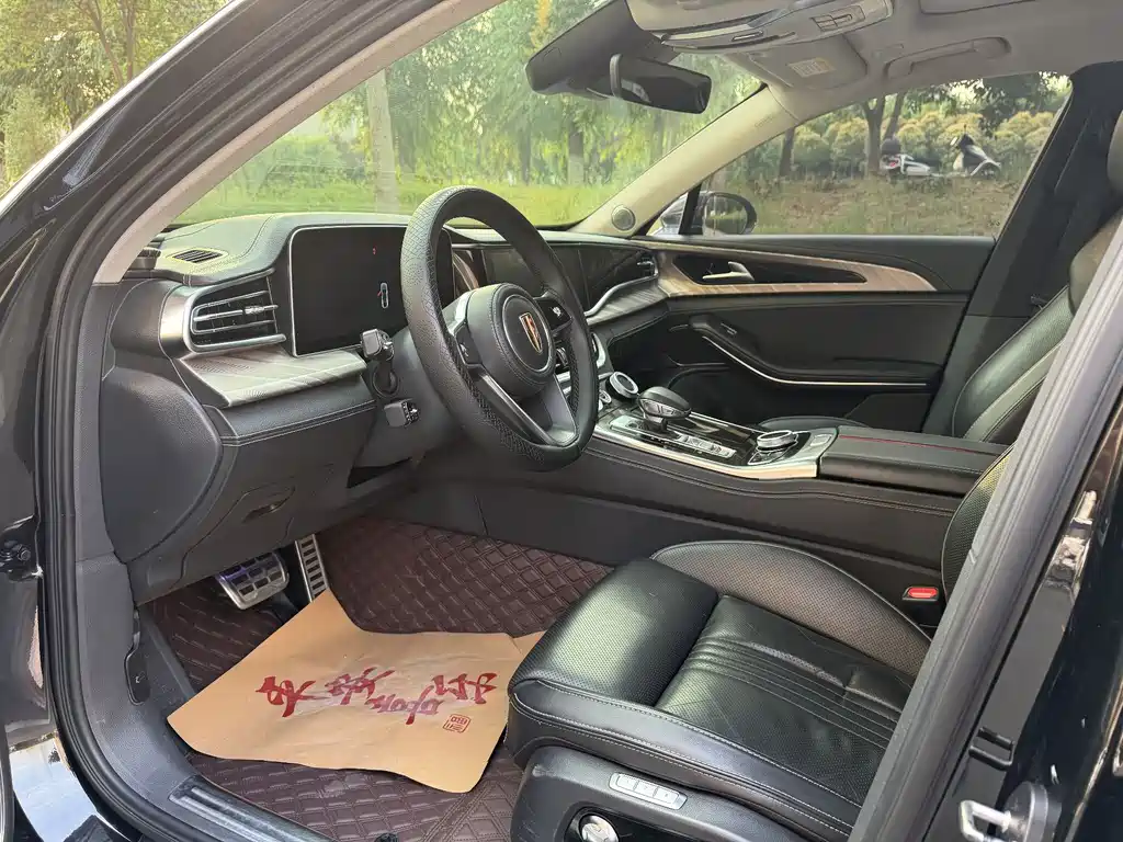 Hongqi H9 2020 2.0T