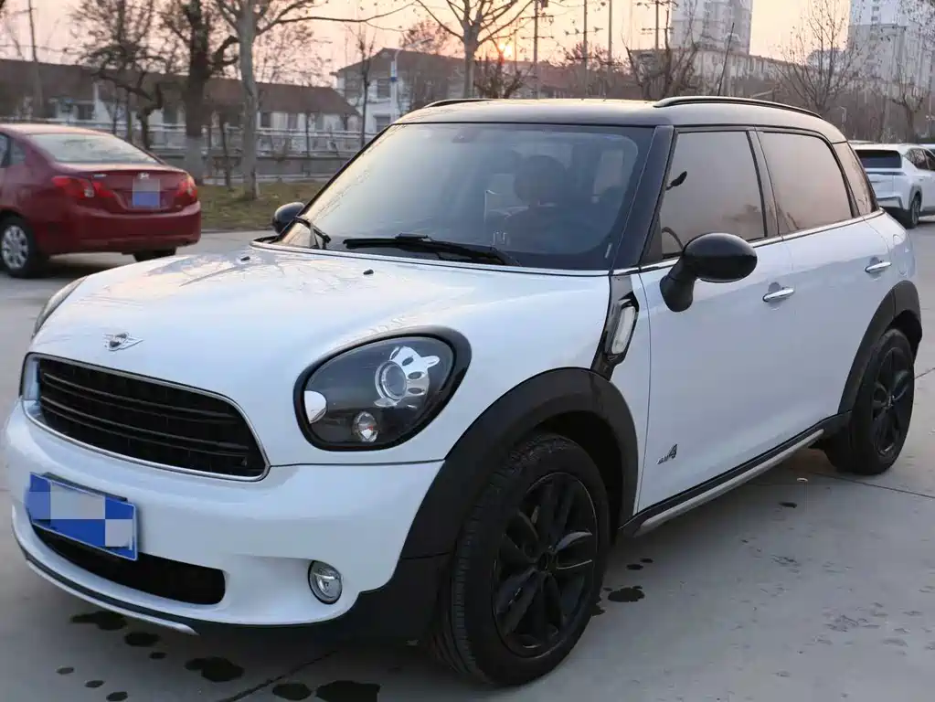Mini Mini Countryman 2016