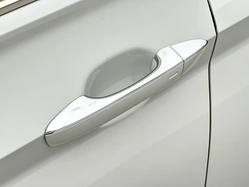 Volkswagen Sagitar — миниатюра 28