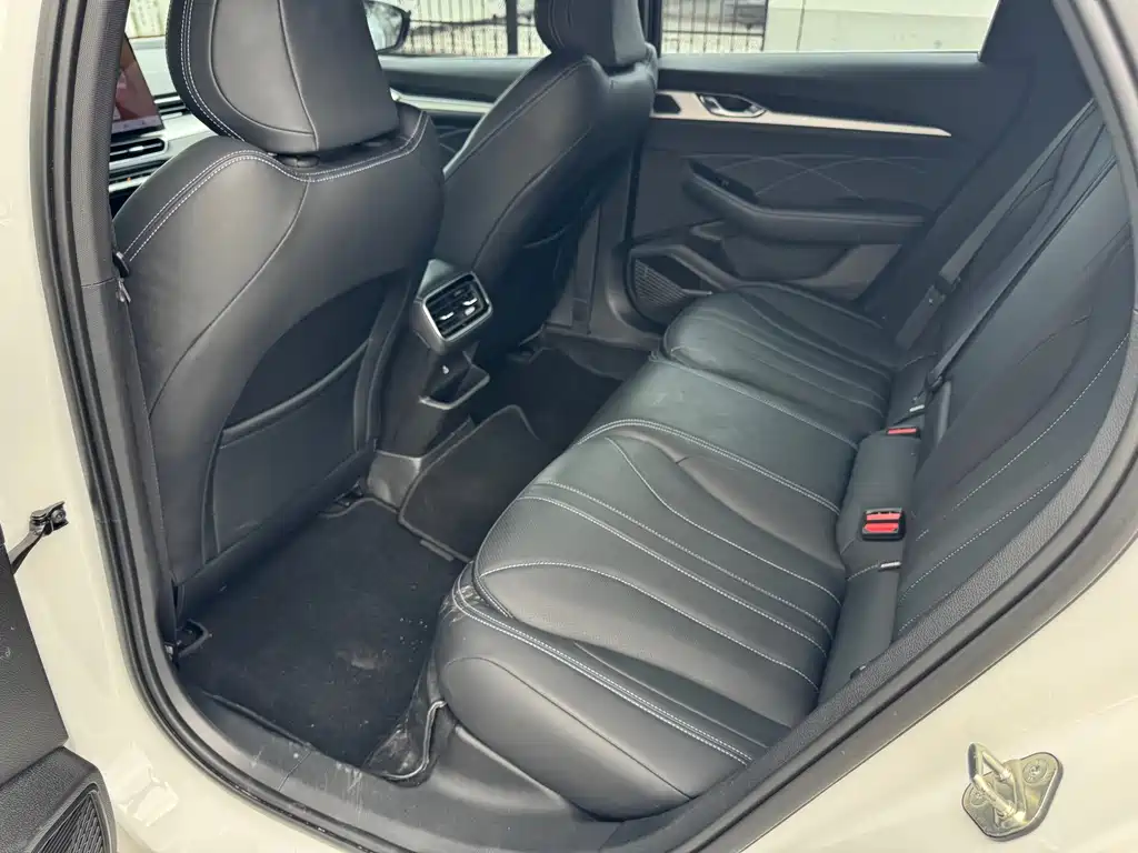 Geely Xingrui — миниатюра 9