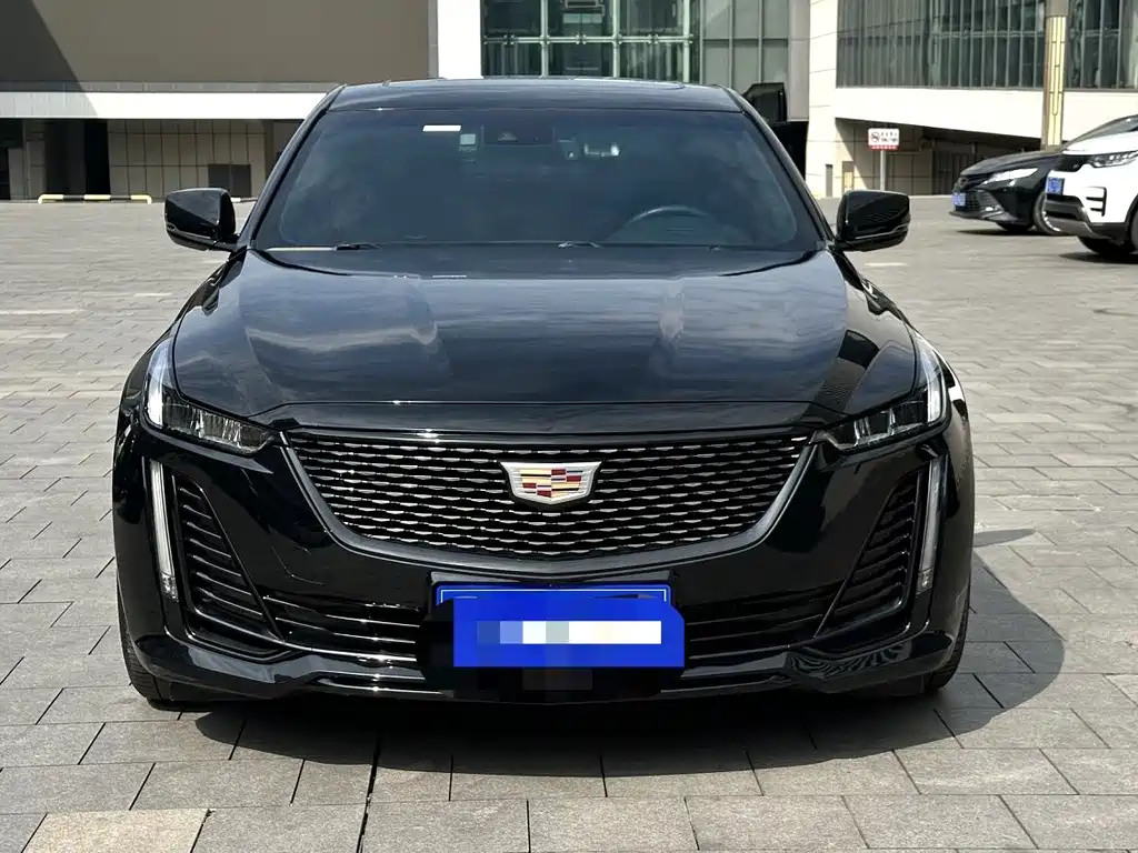 Cadillac CT5 — миниатюра 2