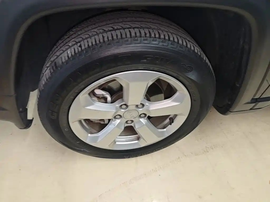 Jeep Compass — миниатюра 23