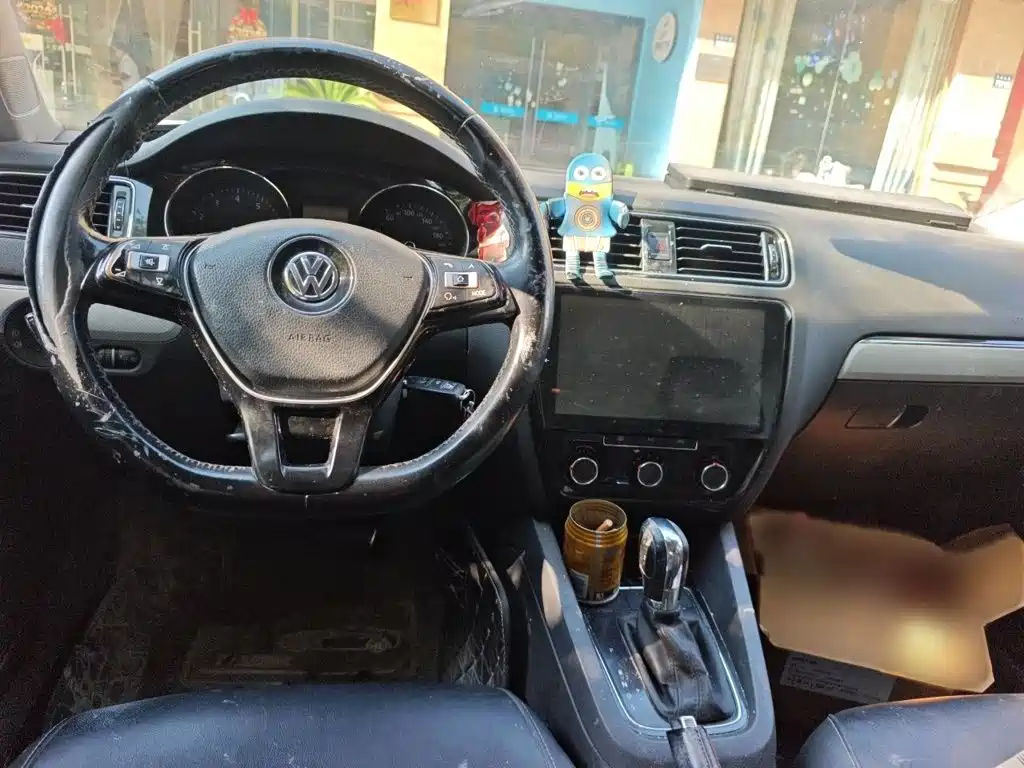 Volkswagen Sagitar — миниатюра 13