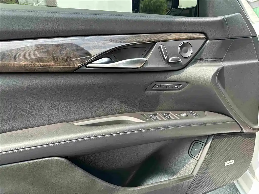 Cadillac CT6 — миниатюра 18