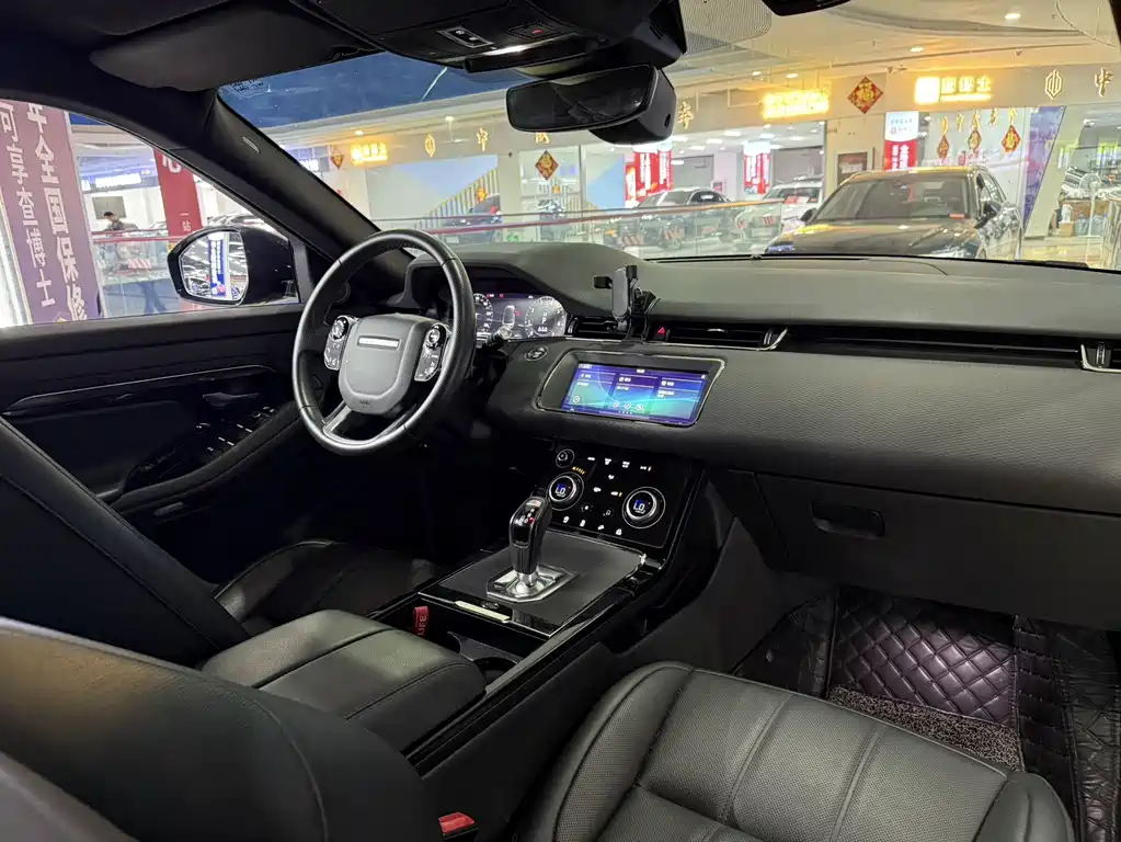 Land Rover Evoque — миниатюра 8