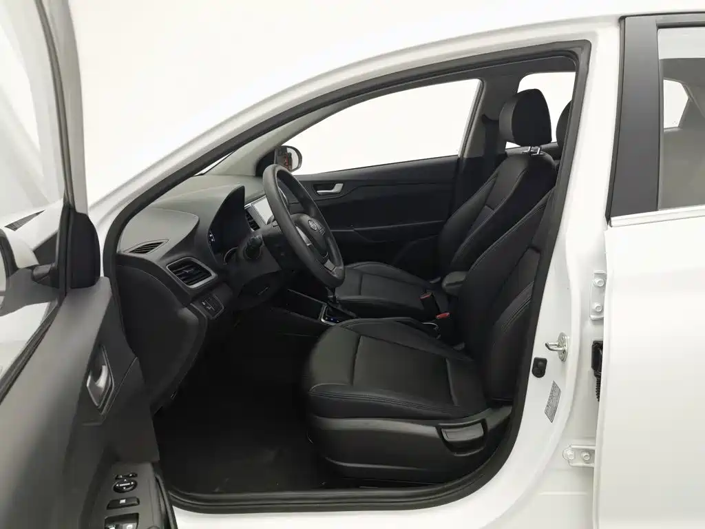 Hyundai Verna — миниатюра 10
