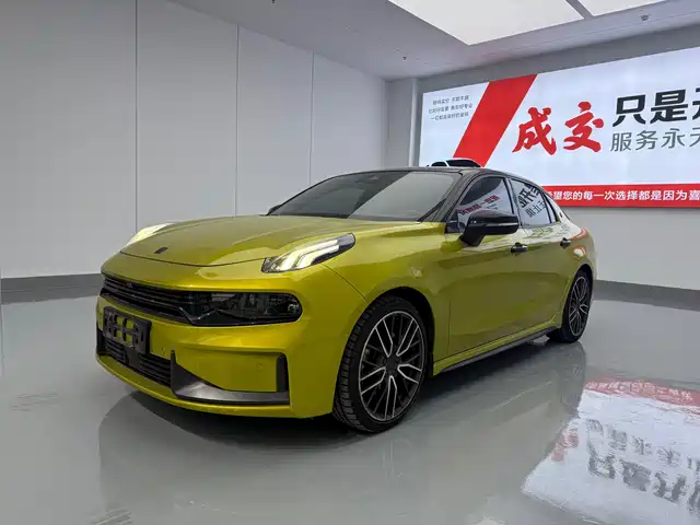 2022 Lynk & Co 03