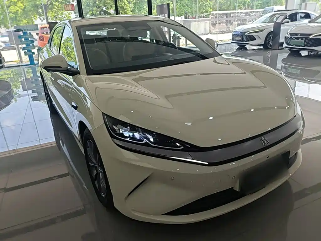 BYD Qin L — миниатюра 4