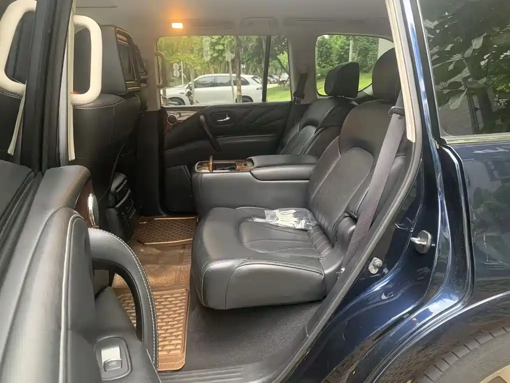 Infiniti QX80 — миниатюра 4