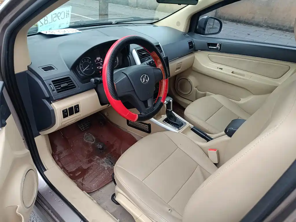 BAIC E-Series — миниатюра 8