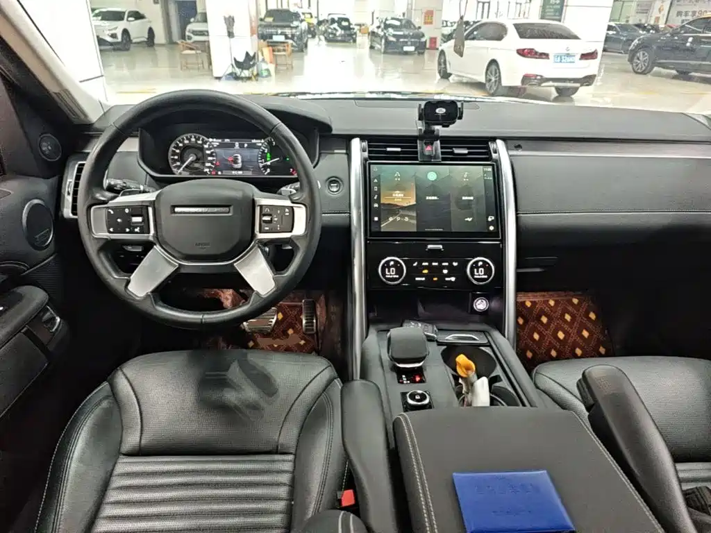 Land Rover Discovery — миниатюра 10
