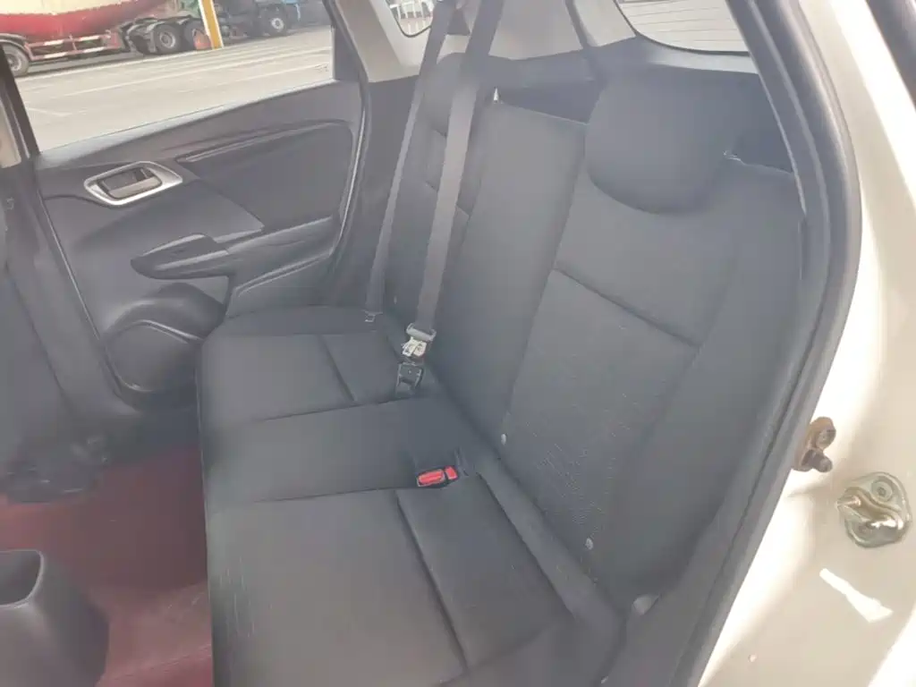 Honda Fit — миниатюра 17