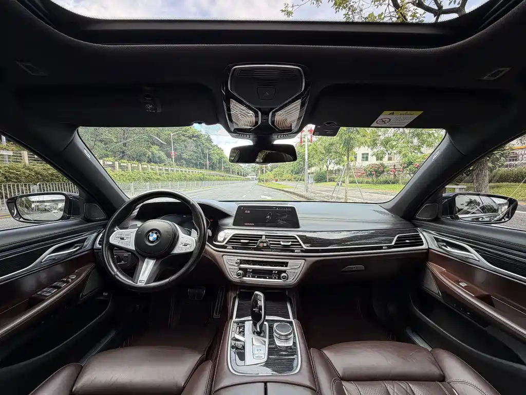 BMW 7 Series 7 2021 740Li Lead M Sport