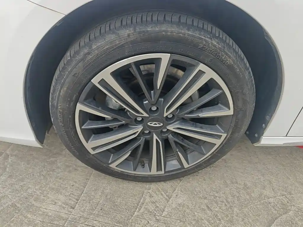 Chery Arrizo 8 — миниатюра 23