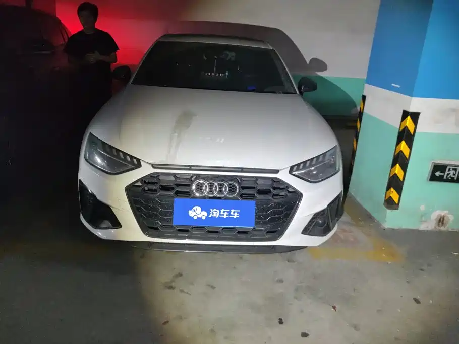Audi A4L — миниатюра 2