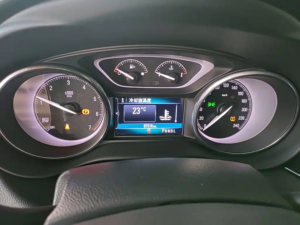 Buick Envision Plus — миниатюра 12