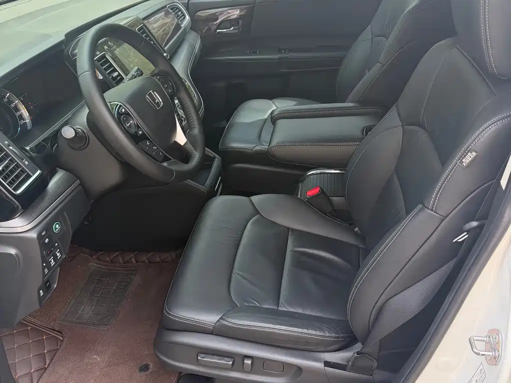 Honda Elysion — миниатюра 7