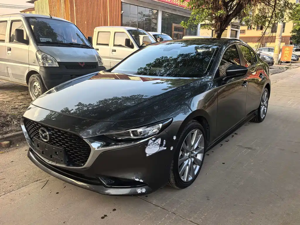 Купить Mazda 3 Axela