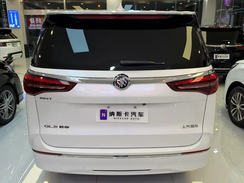 Buick GL8 — миниатюра 4