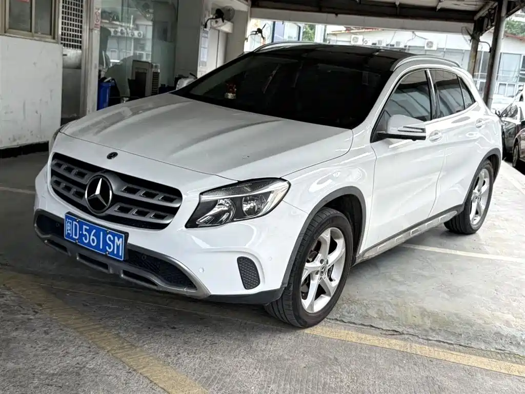 Купить Mercedes-Benz GLA