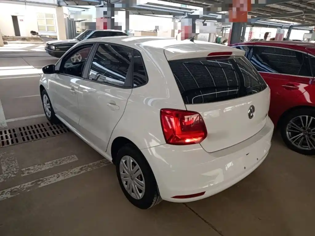 Volkswagen Polo — миниатюра 5