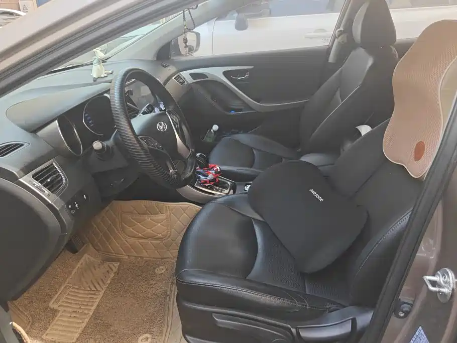Hyundai Elantra Langdong — миниатюра 9
