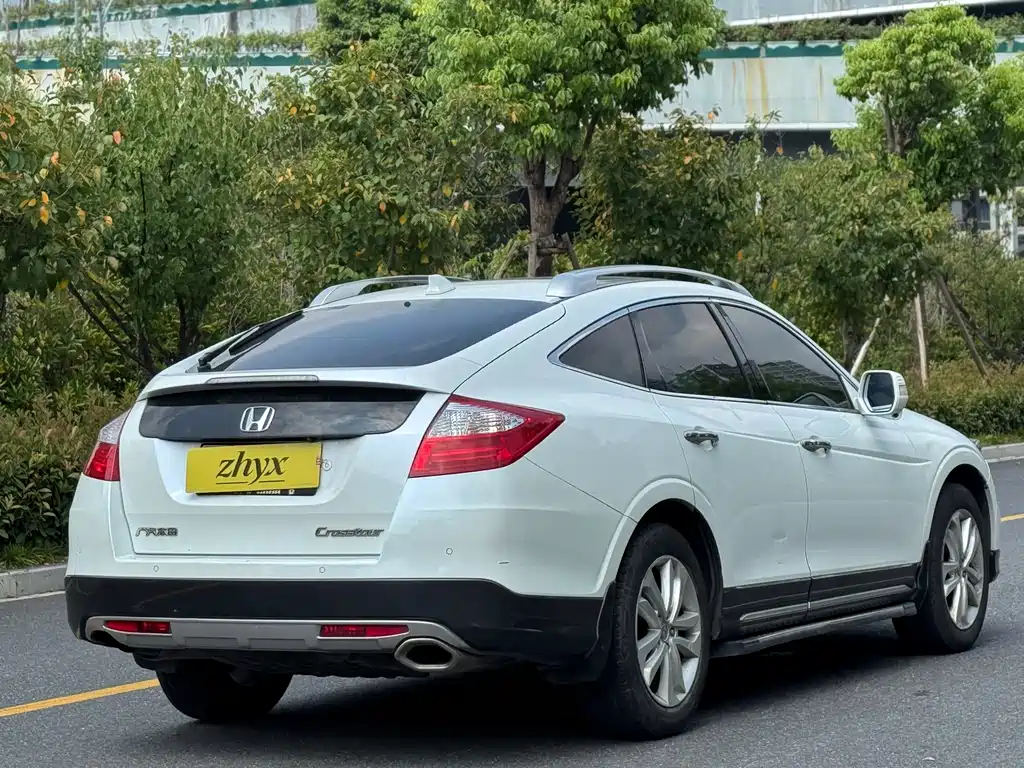 Honda Crosstour — миниатюра 5